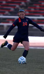 Sophomore Amy Feher turned in Illinois' lone goal in the 4-1 loss to Boston College.