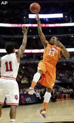 Tracy Abrams goes up for a shot in the first half.