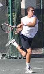 Farris Gosea was the first Illini to finish in singles play, winning 6-1, 6-2