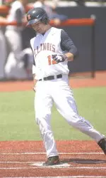 Sophomore David Kerian scored the game-winning run on the RBI single by Reid Roper in the eighth.
