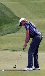 Freshman Charlie Danielson shot a career-best 65, the best round to par in NCAA play in Illinois history, at the NCAA Fayetteville Regional on Thursday.