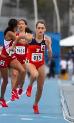 Junior Samantha Murphy was one of seven Illini to advance to the quarterfinals at the NCAA West Prelims on Thursday.