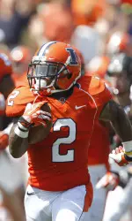 V'Angelo Bentley returned a kickoff 100 yards for a touchdown in the third quarter.