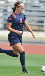 Sophomore Reagan Robishaw scored her first two career goals in Illinois' 4-0 shutout victory over FIU.