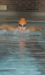 Meng's two first-place finishes today, including the pool record in the 100-backstroke, add to her impressive total of seven individual event victories in the last four meets.