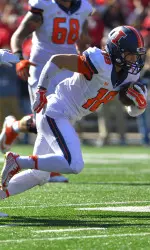 WR Mike Dudek leads the nation in freshman receiving yards (82.0 ypg).
