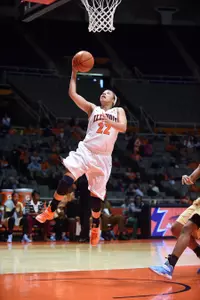 Ivory Crawford (22)
