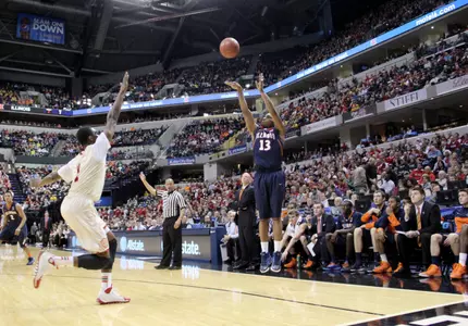 Tracy Abrams (13) vs. Indiana at the 2014 Big Ten Tournament (Victor Cortez/Illinois Athletics)