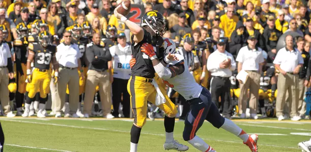 Carroll Phillips - Illinois vs. Iowa - 2015