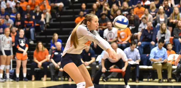 Danielle Davis - Illinois Volleyball vs. Penn State - 2015