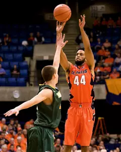 NCAA Basketball: North Dakota State at Illinois - Alex Austin