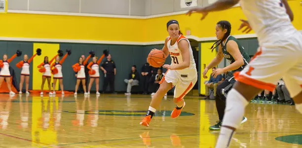 Brooke Kissinger - Illinois vs Chicago State - 2015-16