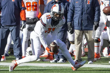 NCAA Football: Illinois at Minnesota - Josh Ferguson