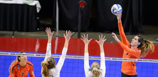 VB - Strizak vs. Minnesota NCAA