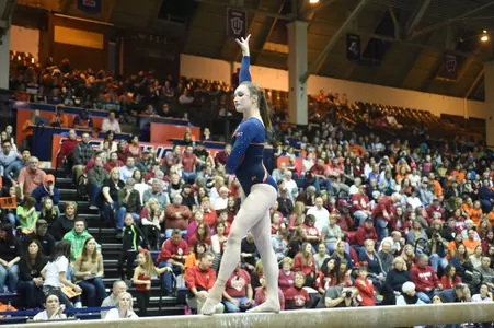 Becca Cuppy at the Illini's meet vs. Oklahoma on 2/27/15.