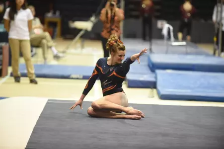 Mary Jane Horth at the Illini's meet vs. Oklahoma on 2/27/15.