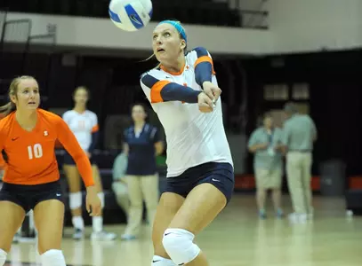 Katie Roustio, dig