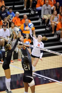 Katie Stadick, LBSU, attack