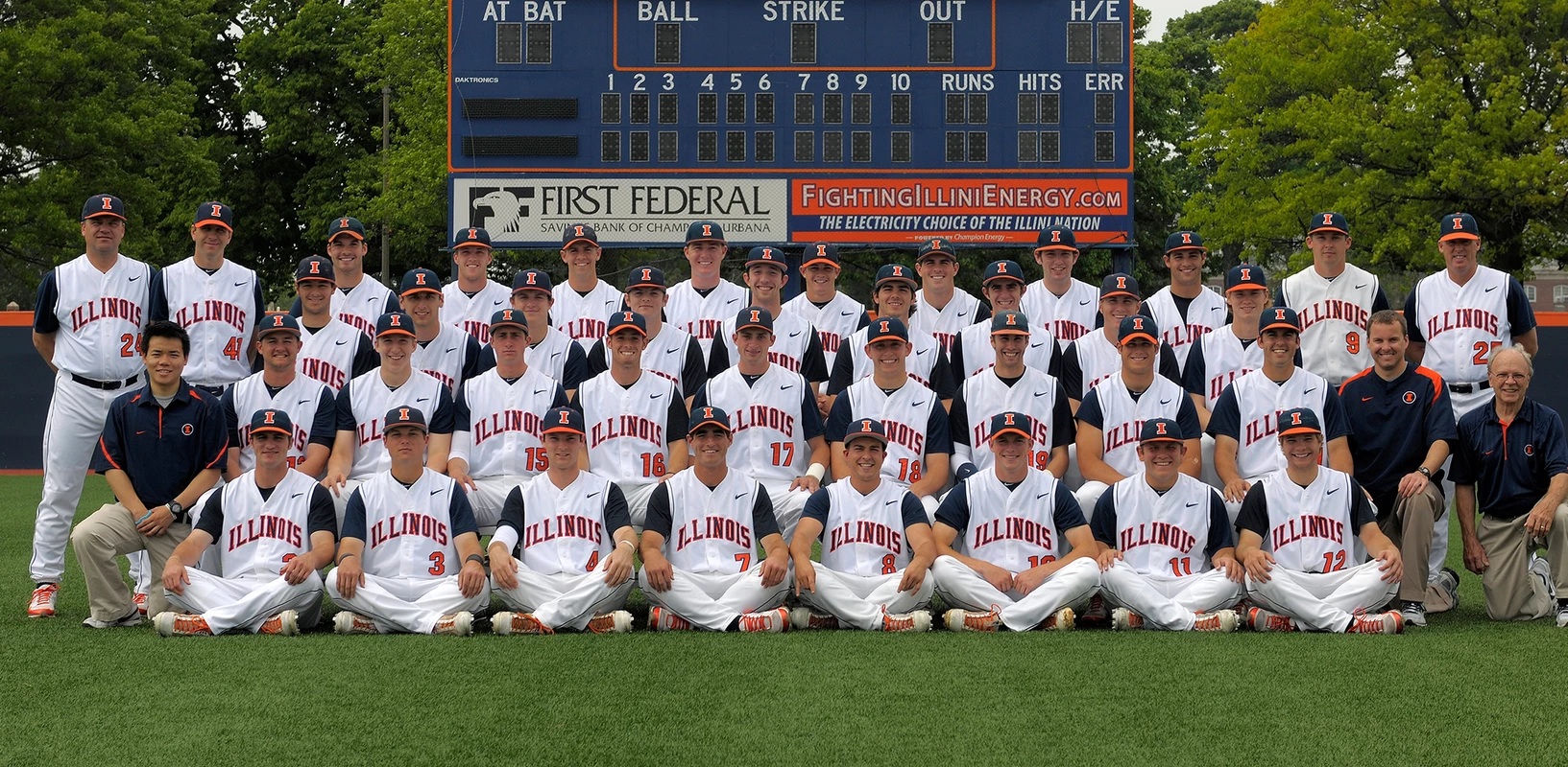 Illinois Baseball Team - 2012