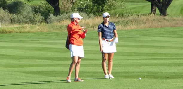 Head coach Renee Slone, Stephanie Miller