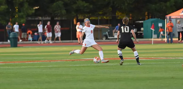 Aliina Weykamp - Illinois Soccer vs. Oakland 2015