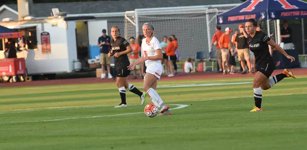 Aliina Weykamp - Illinois Soccer vs. Oakland 2015