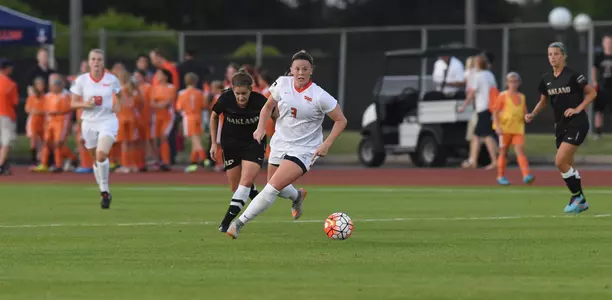 Jannelle Flaws - Illinois Soccer vs. Oakland 2015