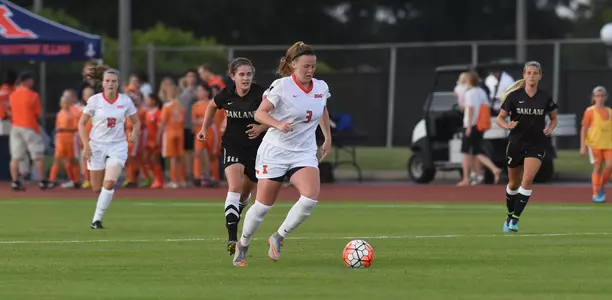 Jannelle Flaws - Illinois Soccer vs. Oakland 2015