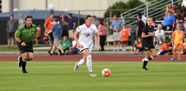 Jannelle Flaws - Illinois Soccer vs. Oakland 2015