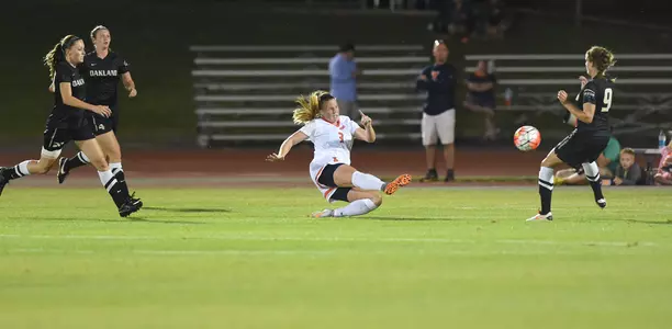 Jannelle Flaws - Illinois Soccer vs. Oakland 2015