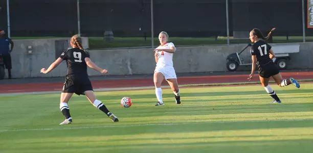 Sarah Warren - Illinois Soccer vs. Oakland 2015
