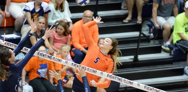 Ali Bastianelli - Illinois Volleyball Scrimmage - 2015