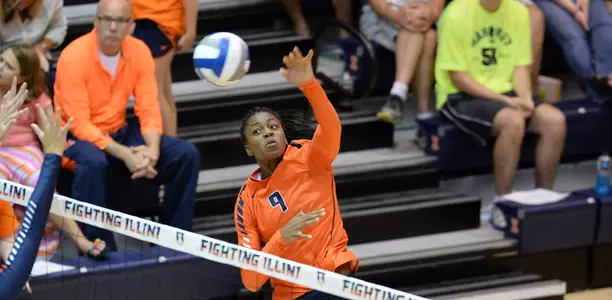Naya Crittenden - Illinois Volleyball Scrimmage - 2015