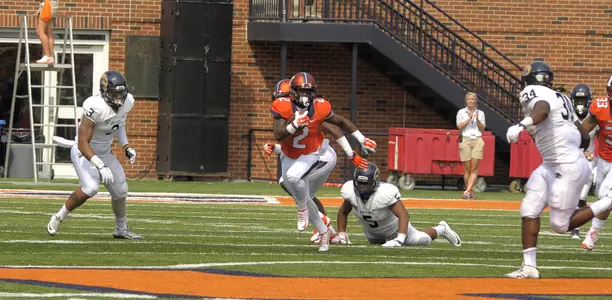 V'Angelo Bentley - Illinois Football vs. Kent State - 2015