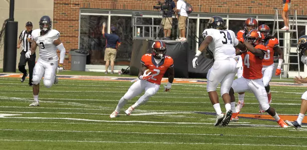 V'Angelo Bentley - Illinois Football vs. Kent State - 2015