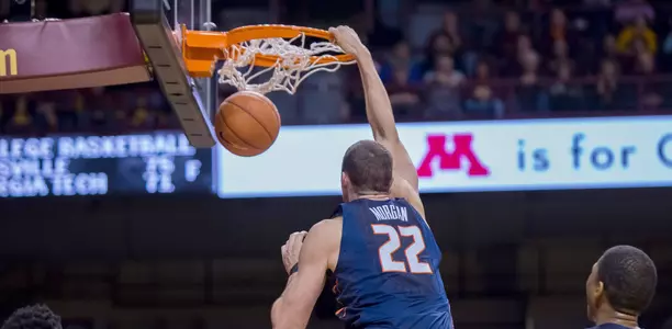 Maverick Morgan dunk at Minnesota - Jan. 23, 2016