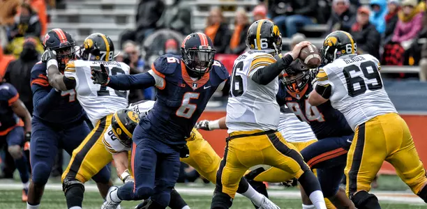 Carroll Phillips - Illinois vs. Iowa - Nov. 19, 2016