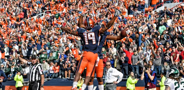 Sam Mays Justin Hardee Touchdown Celebrate - Illinois vs. Michigan State - November 5, 2016