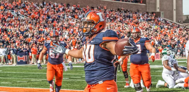 Ainslie Johnson Touchdown Celebrate - Illinois vs. Michigan State - November 5, 2016