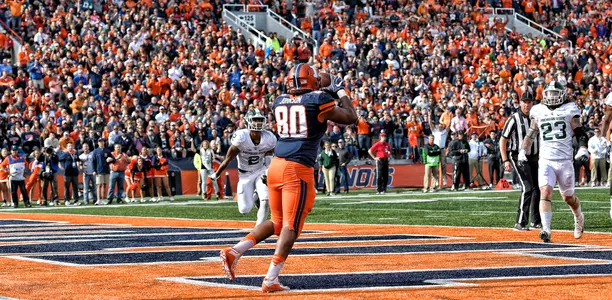 Ainslie Johnson Touchdown - Illinois vs. Michigan State - November 5, 2016