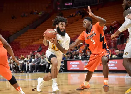 Jalen Coleman-Lands NCAA Basketball: Illinois vs VCU