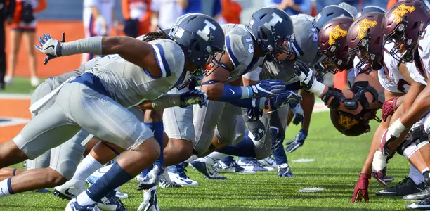 Gray Ghost uniforms vs. Minnesota - 2016