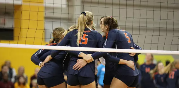 VB - Huddle at Minnesota
