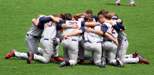 baseball huddle
