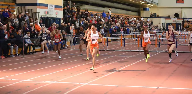 WTrack Hurdlers Illini Classic