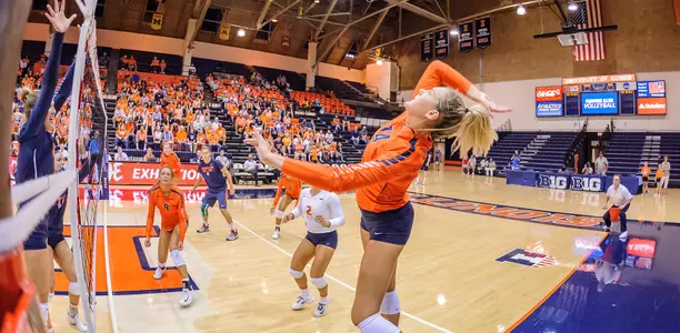 Emily Hollowell - Illinois Volleyball Orange & Blue Scrimmage 2017