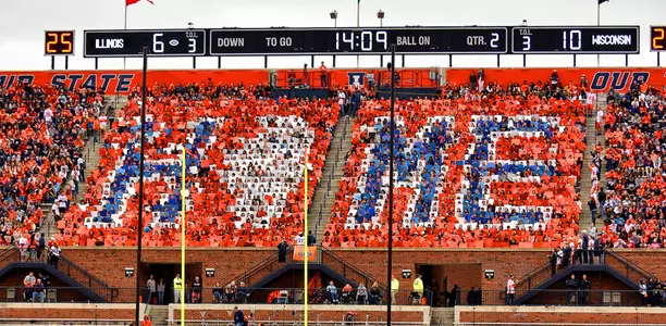 Homecoming Card Stunt