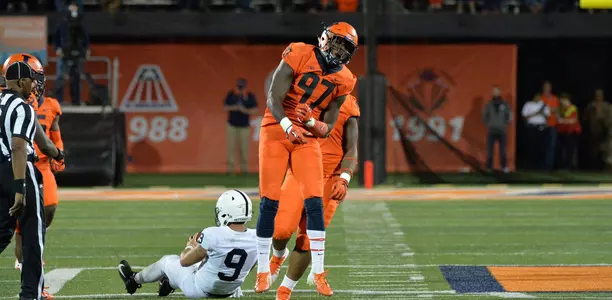 defensive lineman Bobby Roundtree celebrateSeptember 21, 2018 Illinois Football vs. Penn State in Champaign, IllinoisPhoto Credit: Craig Pessman / Illinois Athletics