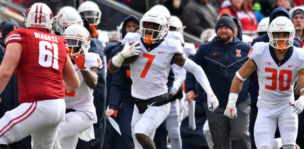 Stanley Green interceptionIllinois Football vs. Wisconsin in Madison, Wisconsin10 10/20/18, 2018Photo Credit: Brad Leeb / Illinois Athletics