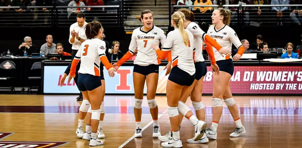 Team Huddle - Illinois Volleyball vs. Nebraska (NCAAs) - 12/13/2018